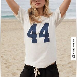 Brandy Melville John Galt 44 T-shirt